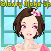 Glossy Make Up